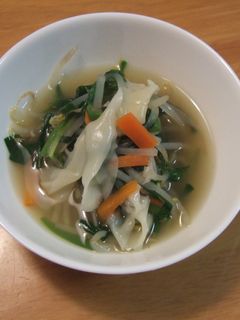 あまった餃子の皮でスープ-レシピのメイン写真