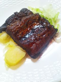 簡単おいしいうなぎの赤ワイン煮-レシピのメイン写真