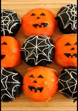 ハロウィンに★カボチャとクモの巣おにぎり-レシピのメイン写真