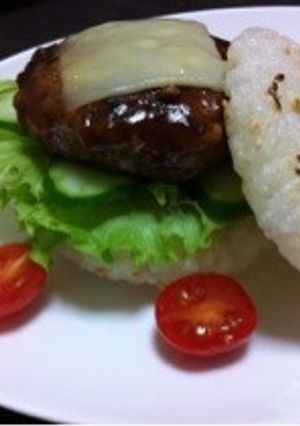 小松菜ハンバーグのライスバーガー☆-レシピのメイン写真