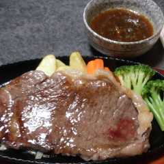 รูปของ ステーキもハンバーグも*オニオンソース