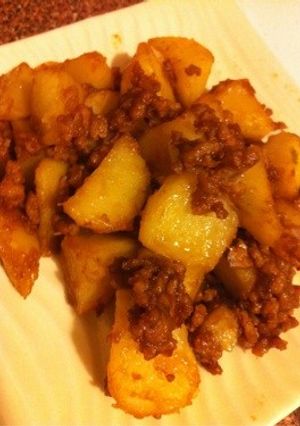 <給食の味>揚げじゃがいものそぼろ煮-レシピのメイン写真