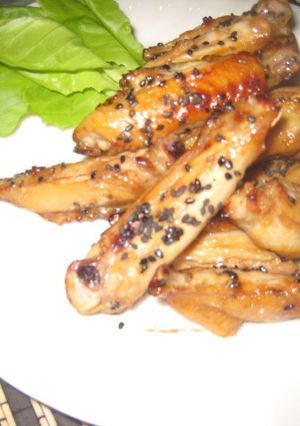 鶏手羽のゴマふり照り焼き-レシピのメイン写真
