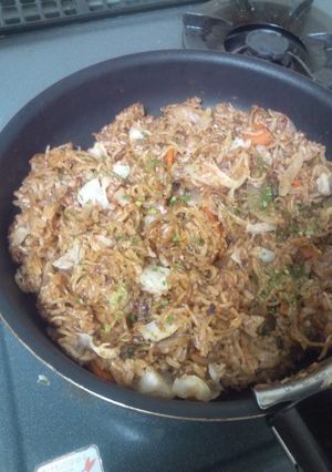 残り物消費！カップ焼きそばでそばめし-レシピのメイン写真