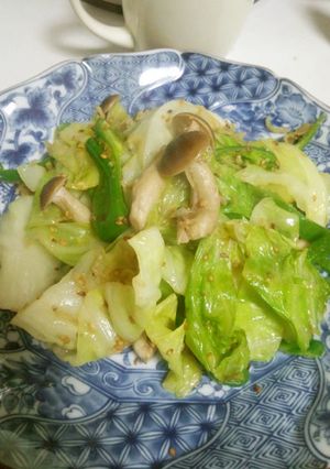 美味☆キャベツときのこの塩麹味噌炒め♪-レシピのメイン写真