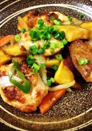 鶏肉とさつまいもの甘辛煮-レシピのメイン写真