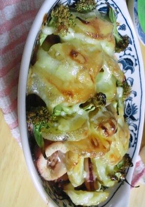 簡単！イカとポテトのチーズグラタン-レシピのメイン写真