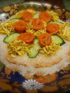 薔薇のライスケーキ(押し寿司)-レシピのメイン写真