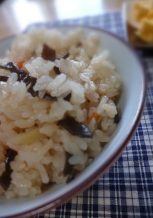 新生姜とホタテの炊き込みご飯-レシピのメイン写真
