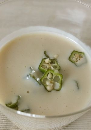 塩麹で料亭風！豆腐の冷製味噌仕立てスープ-レシピのメイン写真