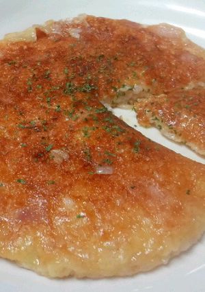 フライパンで★焼きチーズのケチャご飯ピザ-レシピのメイン写真