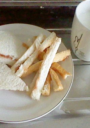 簡単！！イチゴジャムと食パン1枚だけ！！-レシピのメイン写真
