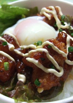 『鶏のから揚げ丼』甘酢あんとマヨが美味！-レシピのメイン写真