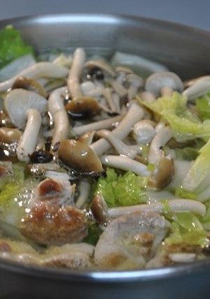 鶏肉と白菜とシメジの３点おかず鍋-レシピのメイン写真