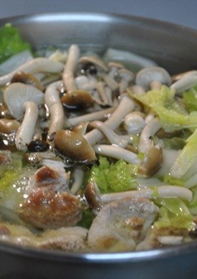 鶏肉と白菜とシメジの３点おかず鍋-レシピのメイン写真