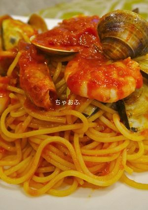 ぷりぷりエビ入りボンゴレロッソ-レシピのメイン写真
