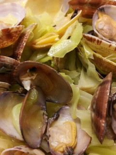 あさりとキャベツのバター酒蒸し-レシピのメイン写真