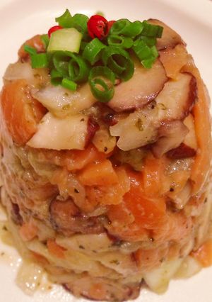 焼き椎茸とサーモンのわさびタルタル仕立て-レシピのメイン写真