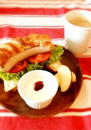 ソーセージとクリチのサンドウィッチ-レシピのメイン写真