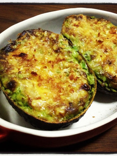 トロふわカリっと!アボカドグラタン-レシピのメイン写真