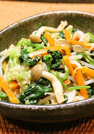 残り物野菜で♪簡単おいしぃピリ辛甘酢和え-レシピのメイン写真