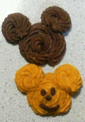 ミッキーマウスの絞り出しクッキー-レシピのメイン写真