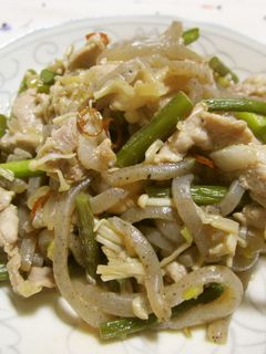 食欲そそる♪にんにくの芽入りピリ辛炒め-レシピのメイン写真