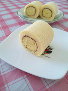 しっとりふわふわ♪さつまいもロールケーキ-レシピのメイン写真