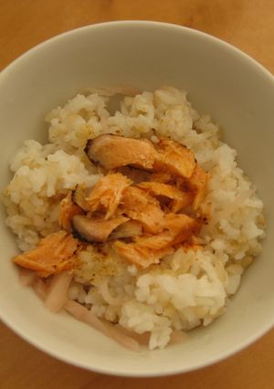 鮭としょうがごはん-レシピのメイン写真