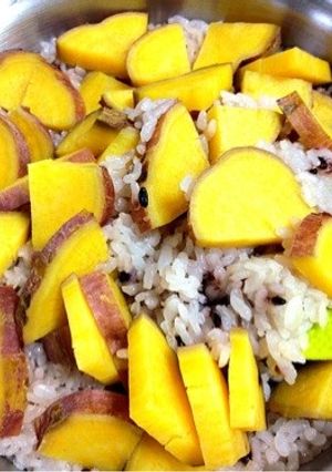 簡単！美味しい！秋のさつまいもごはん☆-レシピのメイン写真