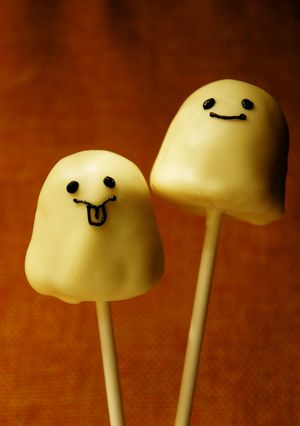 ハロウィン★おばけのケーキポップ-レシピのメイン写真