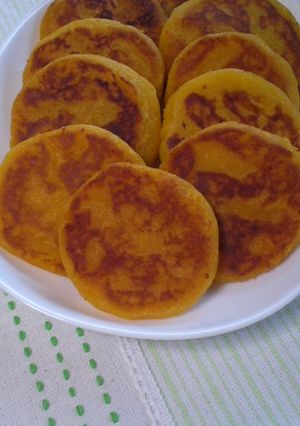 残念な焼き芋消費に…さつまいも餅♪-レシピのメイン写真