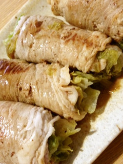 レタス丸ごと一個!梅肉巻レタス-レシピのメイン写真