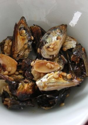 煮干の頭で小魚ナッツ-レシピのメイン写真