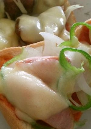 ボリューム満点　簡単美味しいピザトースト-レシピのメイン写真