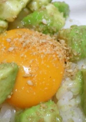 ダシダでアボカド丼-レシピのメイン写真