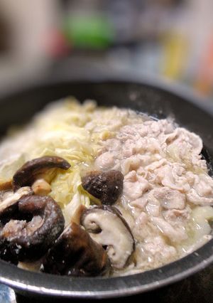 ３点鍋★豚肉とキャベツと椎茸の豆乳鍋-レシピのメイン写真