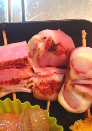お弁当に♪カニカマのチーズ＆ベーコン巻き-レシピのメイン写真
