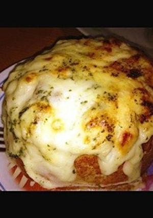 塩麹チキン茸マカロニグラタンフランスパン-レシピのメイン写真