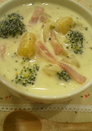 さつまいもで濃厚クリームスープ-レシピのメイン写真
