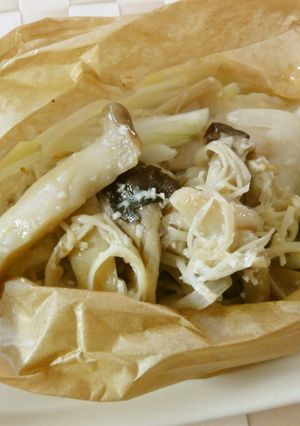 材料3つ！！たらと塩麹きのこの紙包み焼き-レシピのメイン写真