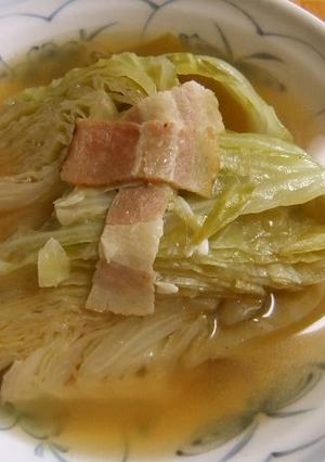 キャベツ丸ごと簡単スープ-レシピのメイン写真