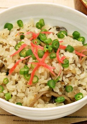 まいたけとごぼうの炊き込みご飯-レシピのメイン写真