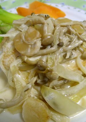 鳥むね肉ステーキ キノコクリームソース-レシピのメイン写真