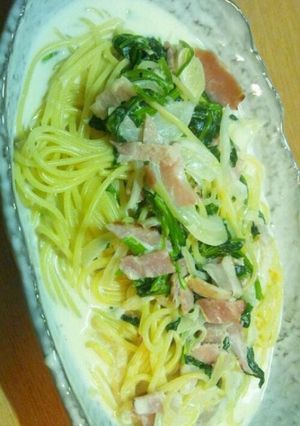 ほうれん草とベーコンのクリームスパ-レシピのメイン写真