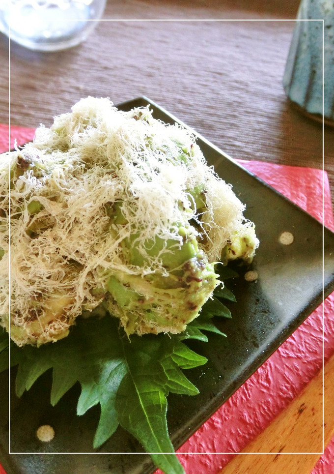 アボカドの　紫蘇わさび風味とろろ昆布和え-レシピのメイン写真