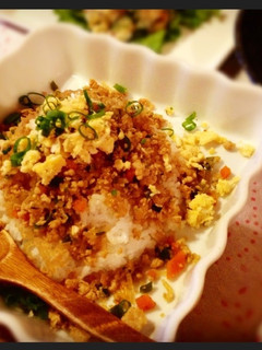 ヘルシー☆糸こんにゃくでかさましそぼろ丼-レシピのメイン写真