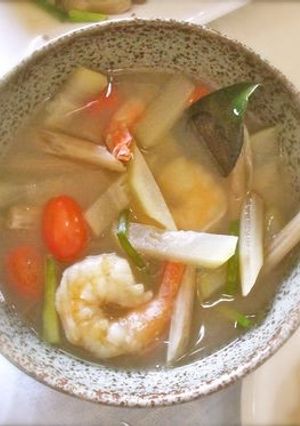エビの酸っぱいスープ＠カンボジア-レシピのメイン写真