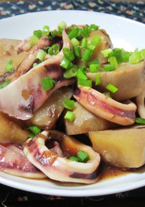 ◆糖尿病のおかず◆里芋といかの煮物-レシピのメイン写真