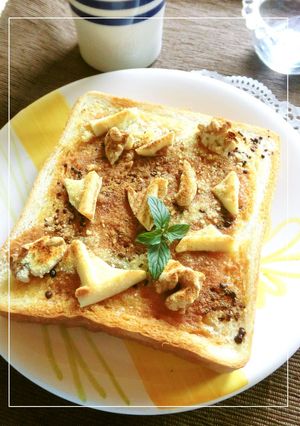 白チョコ×胡桃のカラメル珈琲トースト-レシピのメイン写真
